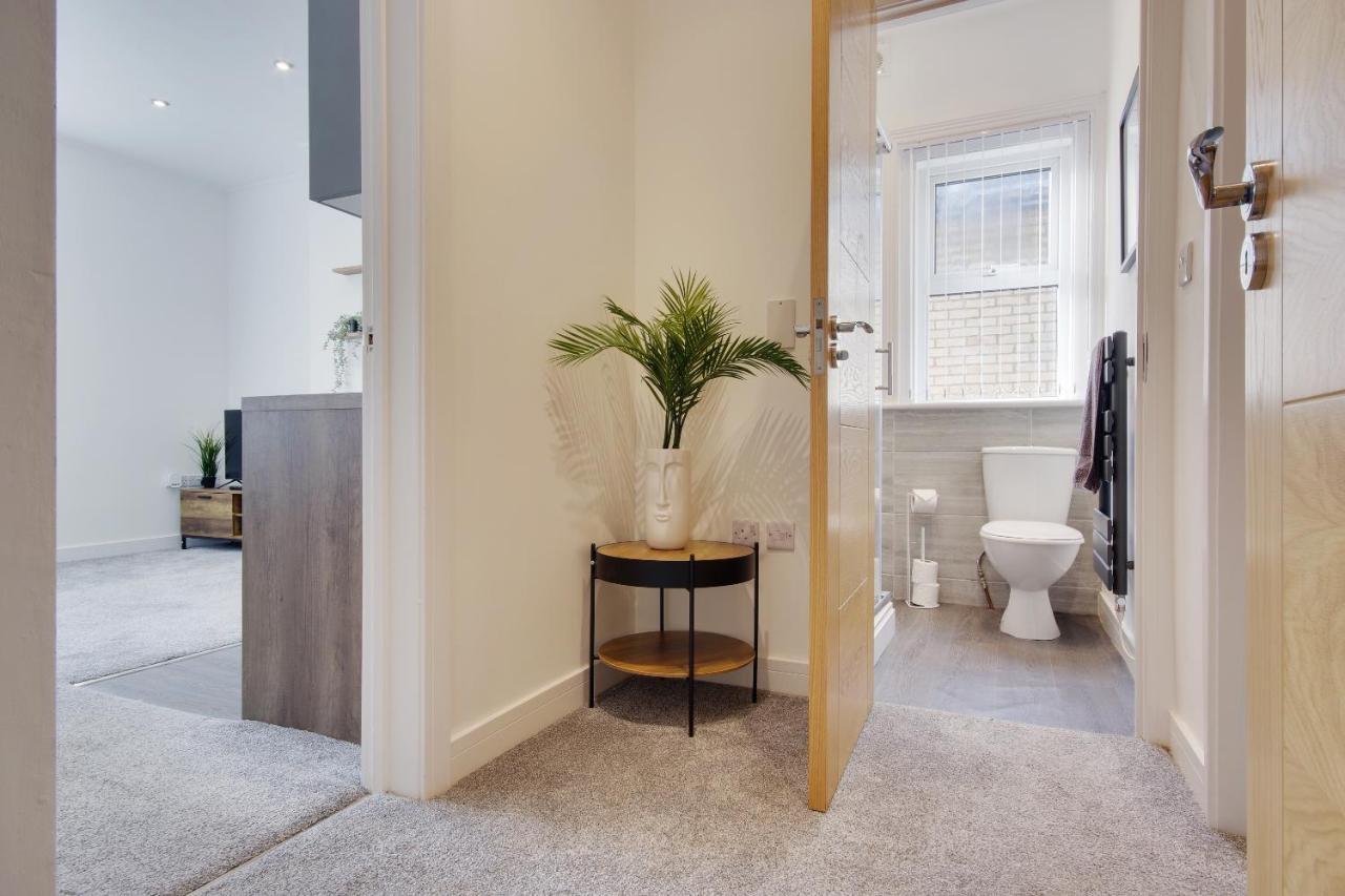 279 Ashley Road * Poole