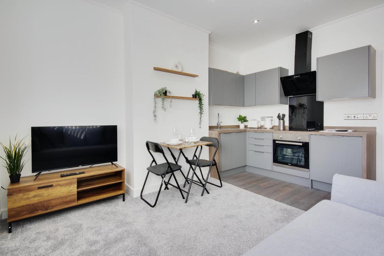 Apartment 279 Ashley Road