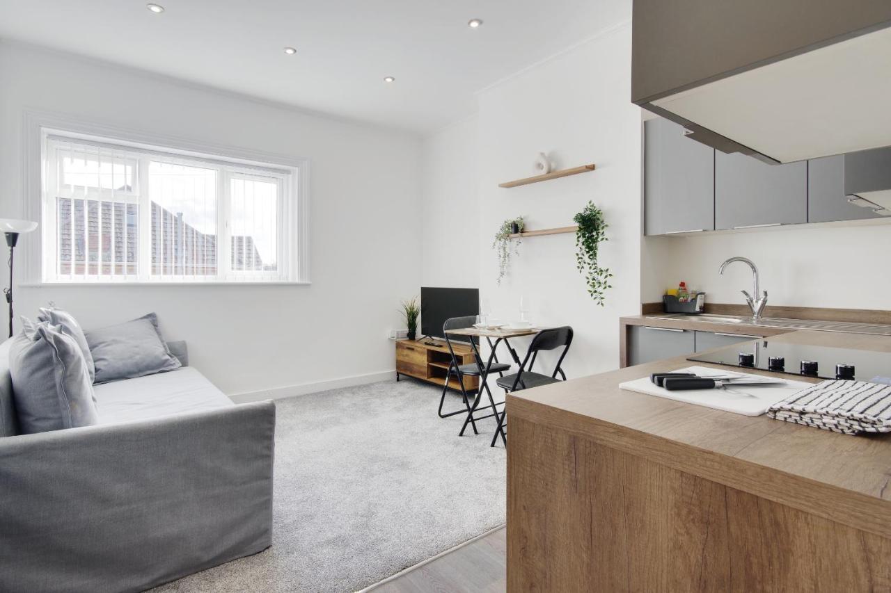 Apartment 279 Ashley Road
