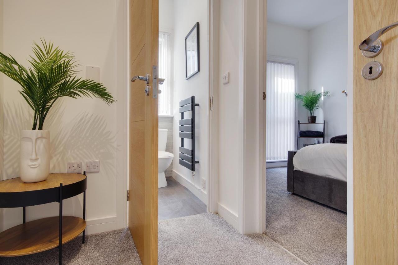 279 Ashley Road Apartment Poole